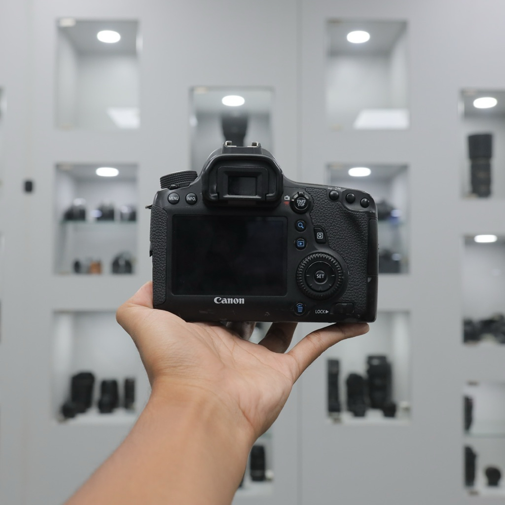 Canon Eos 6D Body Onlyhttps://distributorkamera.com/product/canon-eos-6d-body-only/ - Image 2