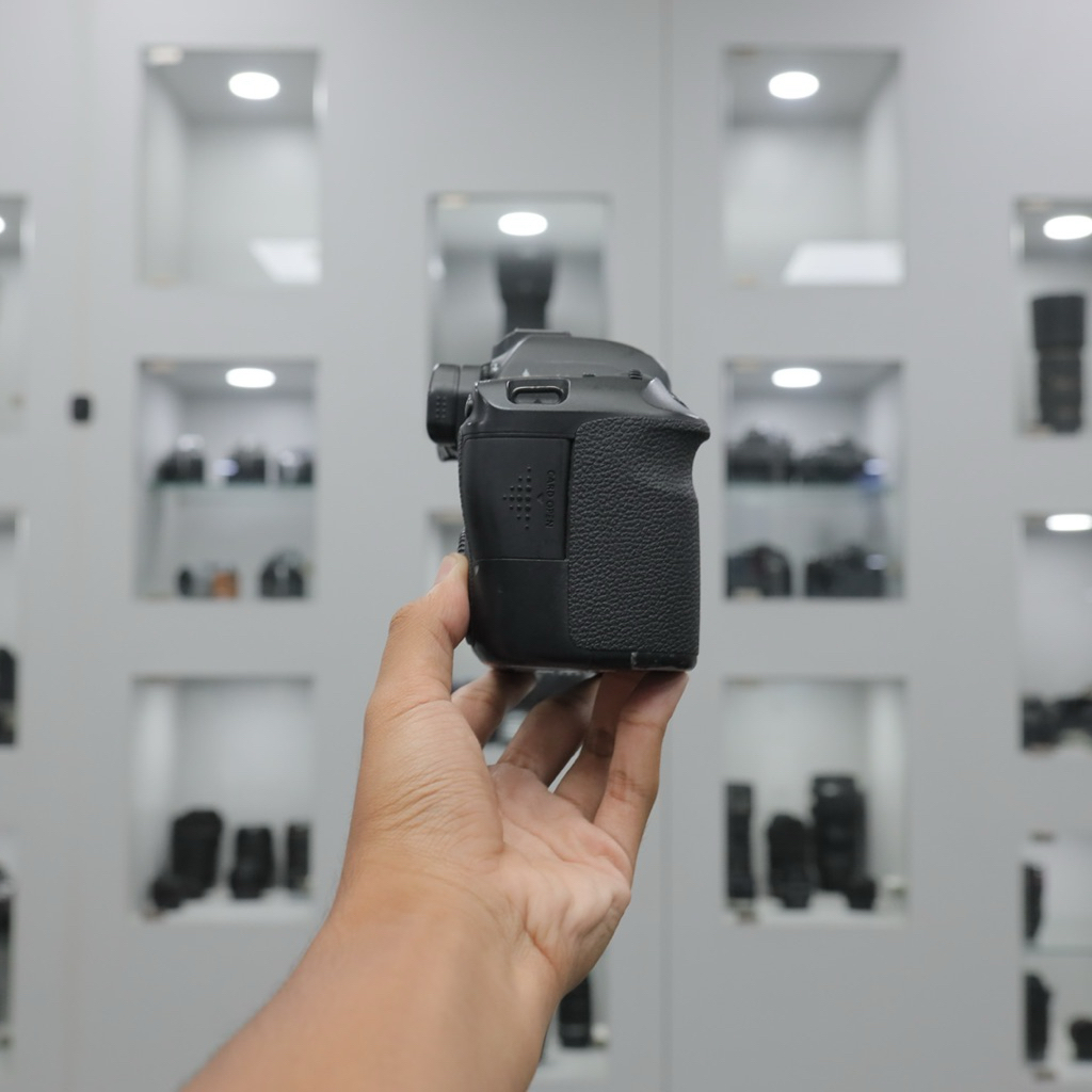 Canon Eos 6D Body Onlyhttps://distributorkamera.com/product/canon-eos-6d-body-only/ - Image 4