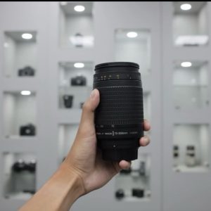 Nikon Nikkor AF 70-300mm F4-5.6 G