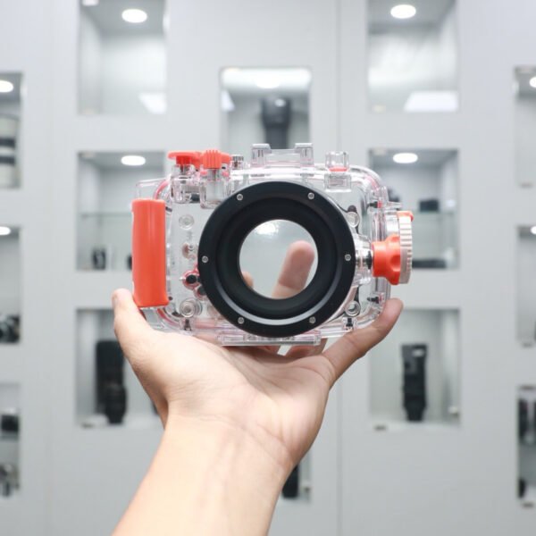 Waterproof Fujifilm XQ1