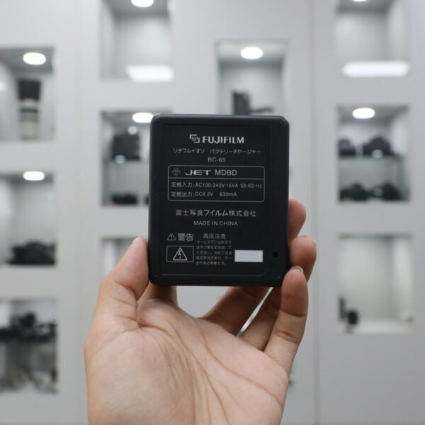 Charger Fujifilm BC-85
