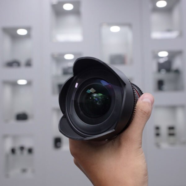 Samyang 14mm F/T3.1 Unc II